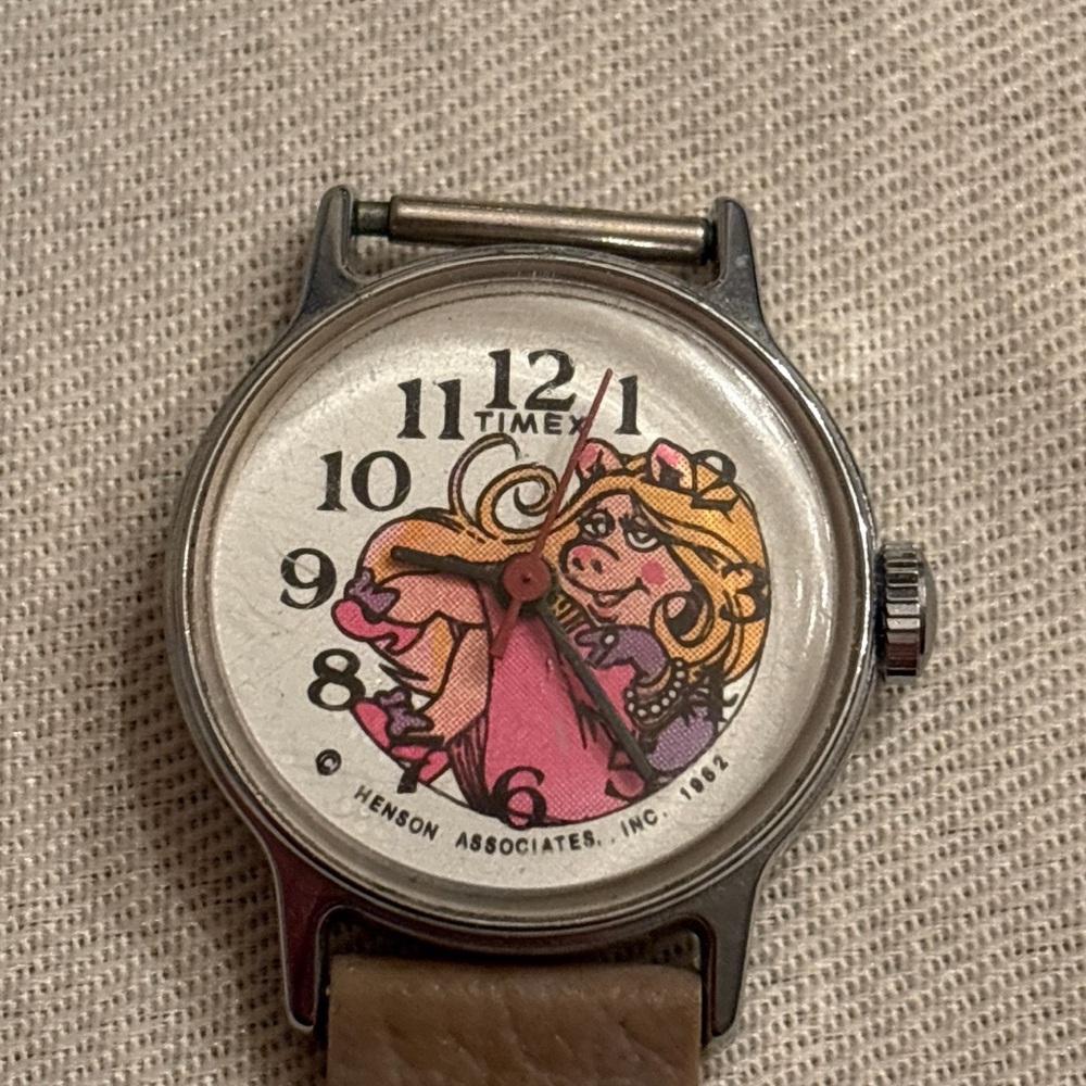 Vintage Muppets Miss Piggy Timex Watch 1982